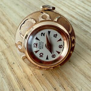 Vintage Niers Geneve ladies rose gold tone sphere mechanical Swiss watch pendant